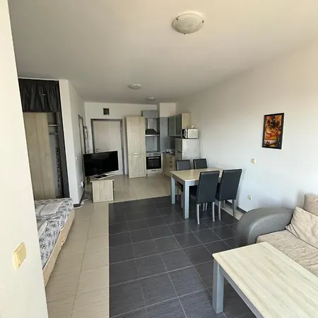 Beachside - 100 Meters From The Sea *